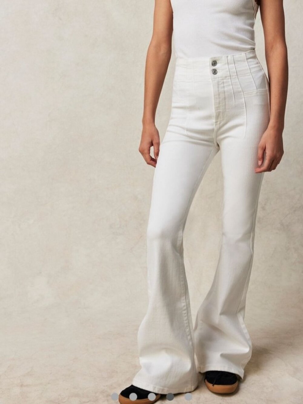 Free People We The Free White Jayde Flare Jeans Size 30